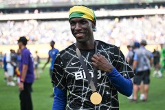 曼联逆转奇迹：手心手背都是肉，埃雷拉与毕包诠释足球精神